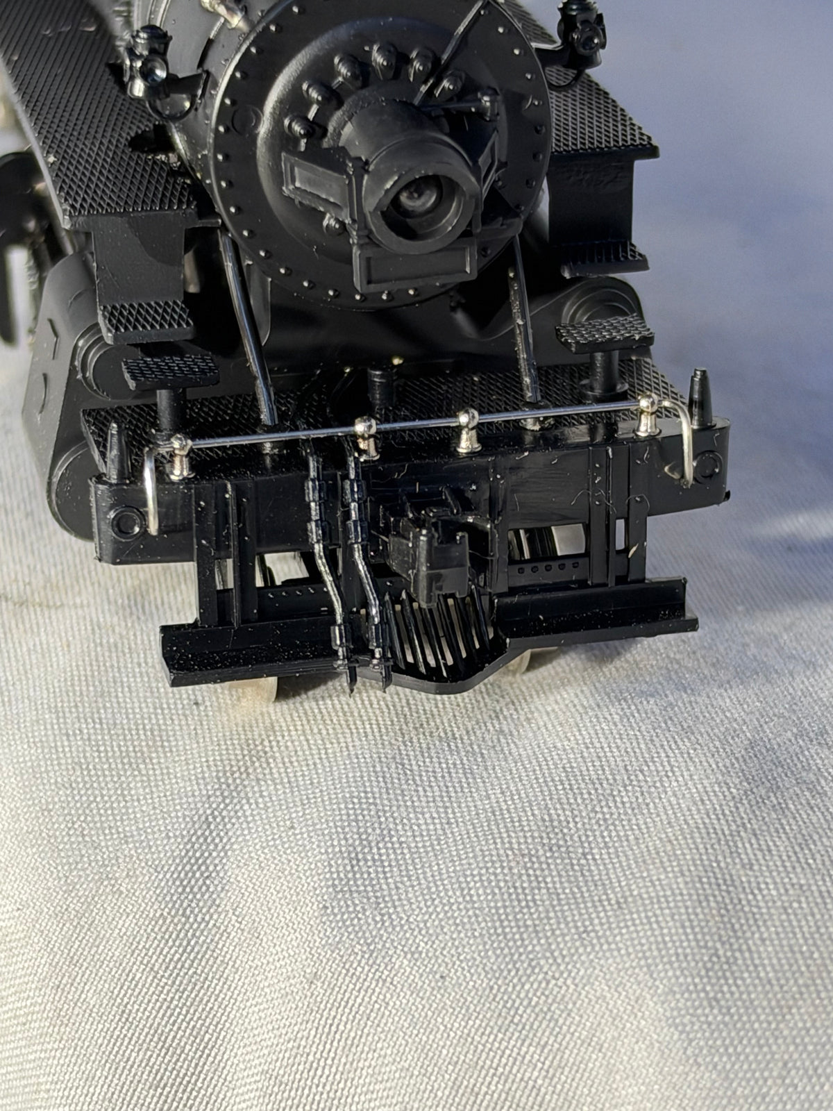 Nice IHC New York Central RR 2-6-0 Mogul Locomotive HO