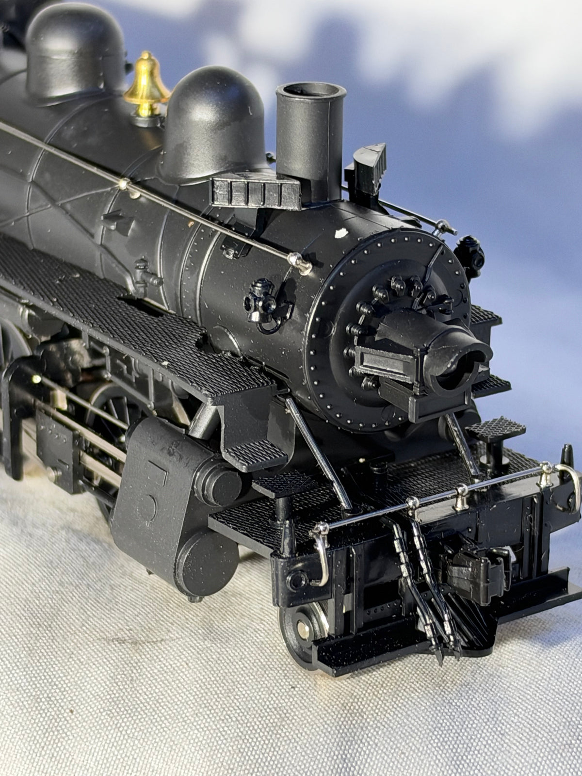 Nice IHC New York Central RR 2-6-0 Mogul Locomotive HO