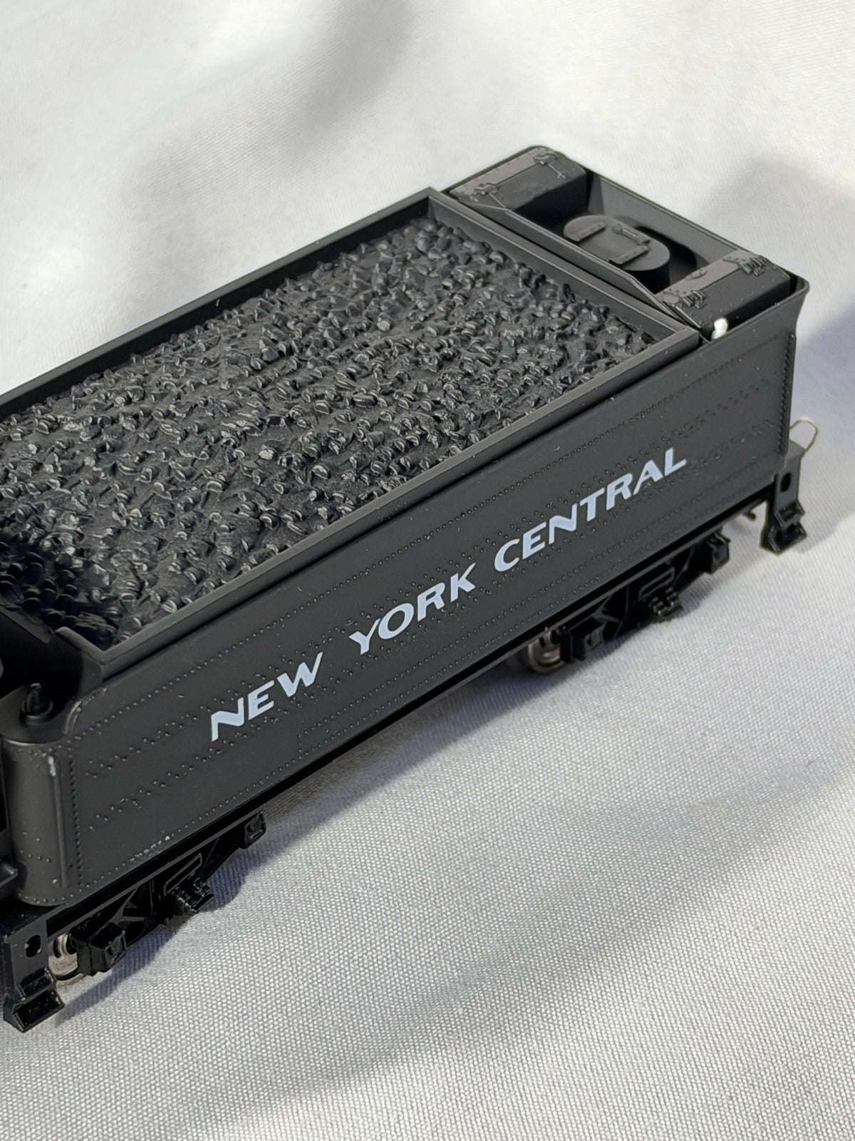 Nice IHC New York Central RR 2-6-0 Mogul Locomotive HO