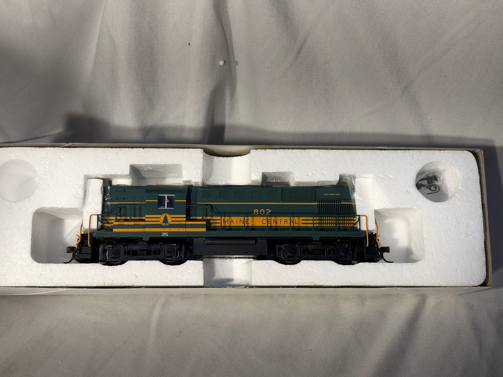 Beautiful Atlas Classic Maine Central RR RS-11 Locomotive #802 HO Gauge