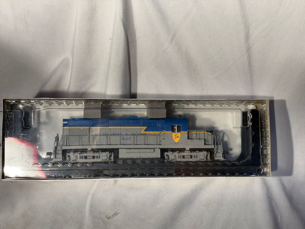 Sleek ATLAS Trainman Delaware & Hudson RR RS-36 Locomotive # 5020 HO