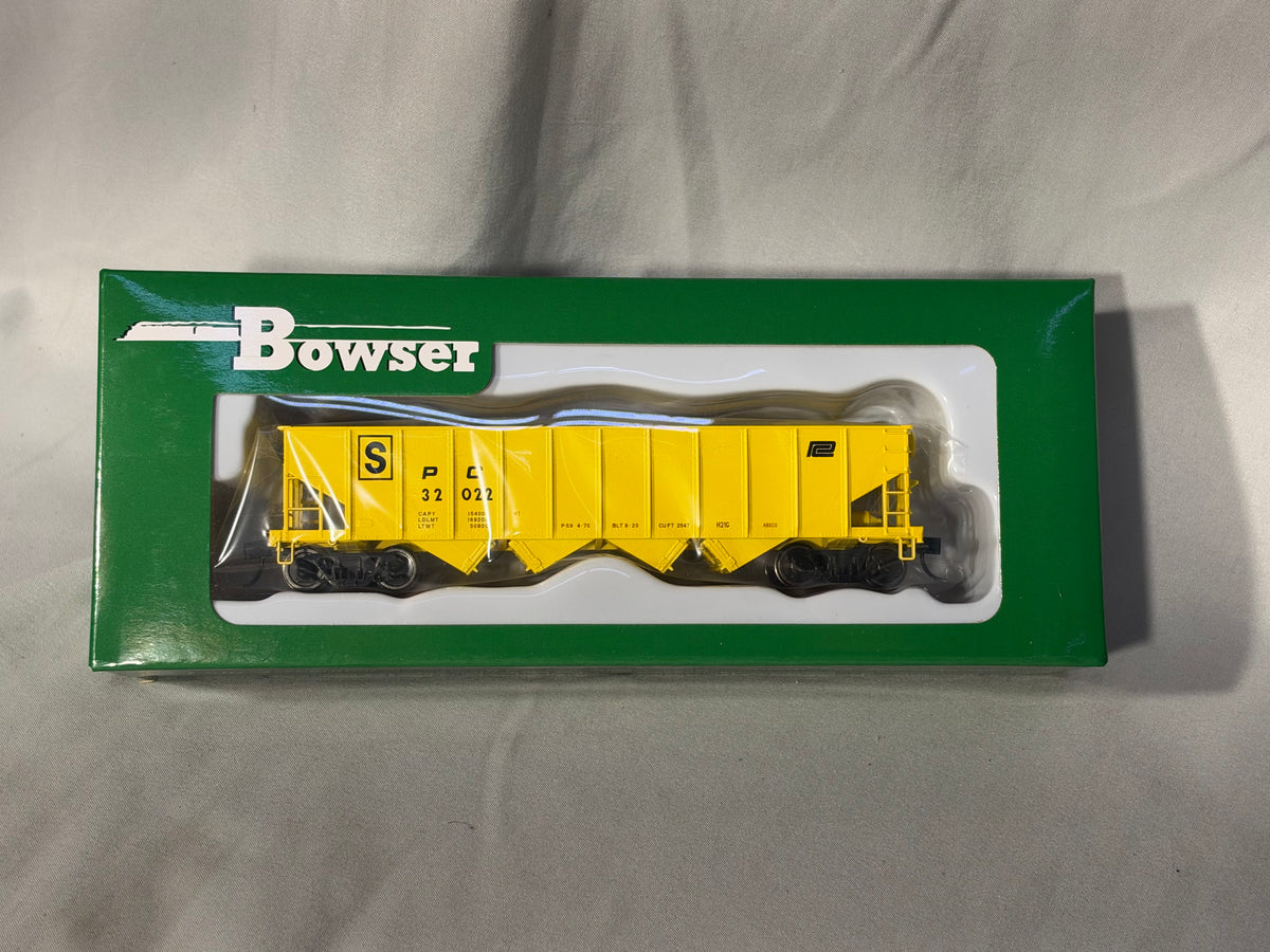 Detailed Bowser Penn Central RR 4-Bay MOW Hopper Car HO