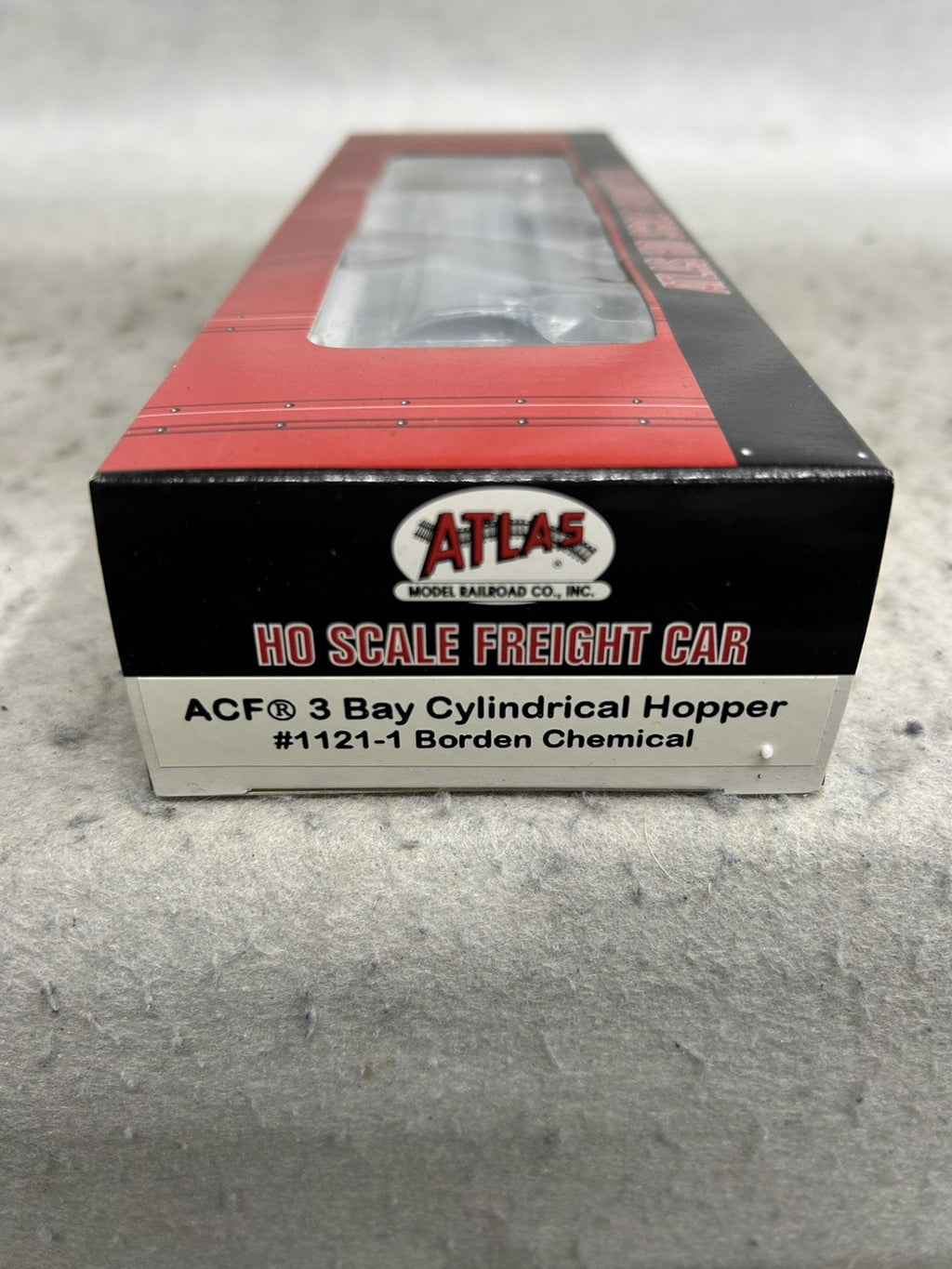 Gorgeous Atlas 3-Bay Cylindrical Hopper Cars HO
