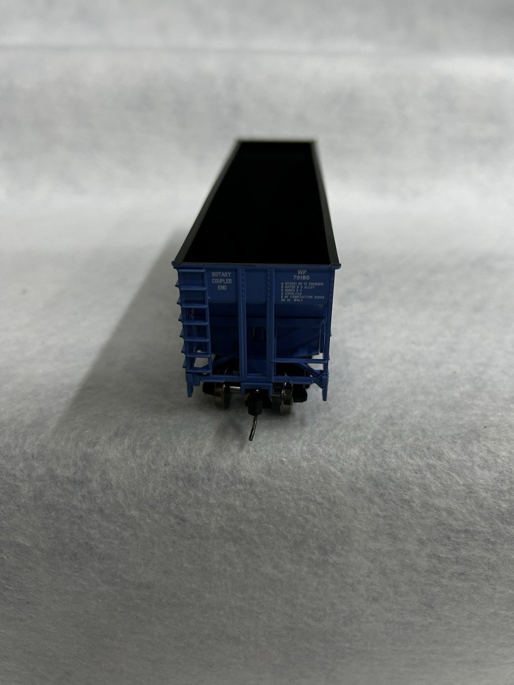 Nice Bowser Western Pacific 100 Ton Hoppers HO( PRICE IS PER SINGLE CAR)