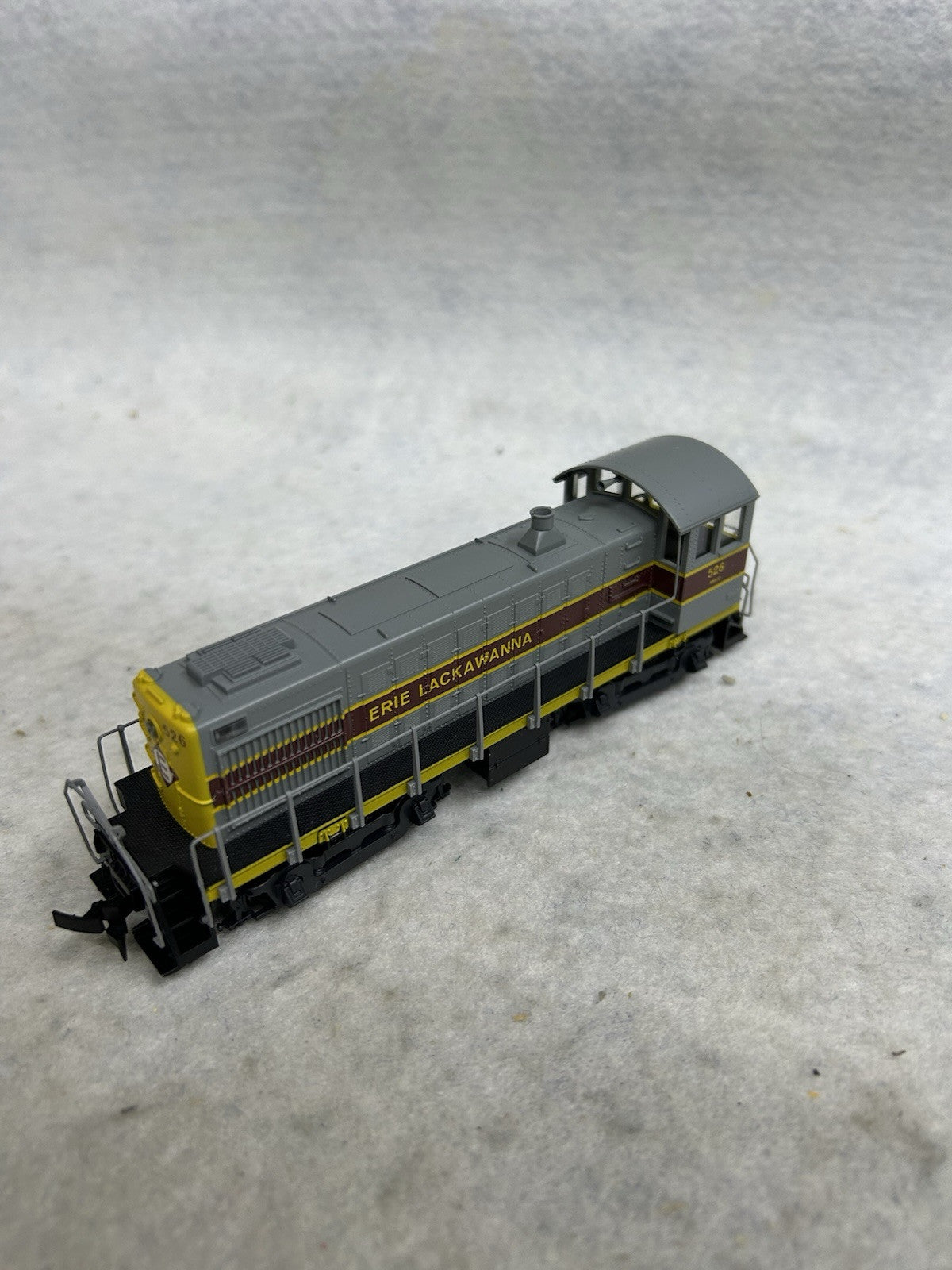 Nice Atlas Erie Lackawanna S-4 Switcher Loco HO