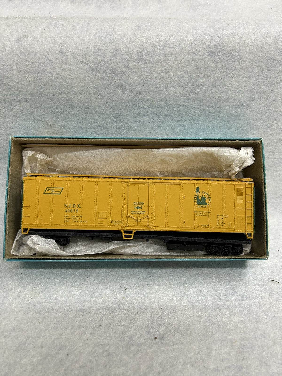 Beautiful Athearn 50’ Box/Reefer Car Kits (Please Specify Which You Want)