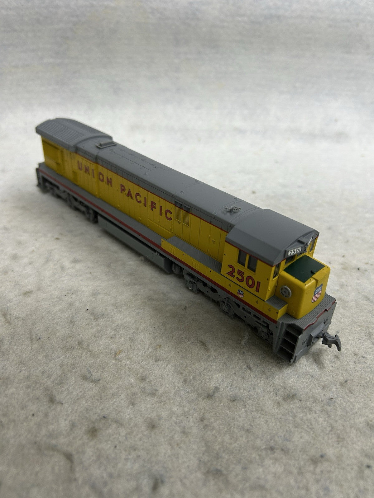 Nice Atlas C-30-7 Union Pacific Road Diesel HO