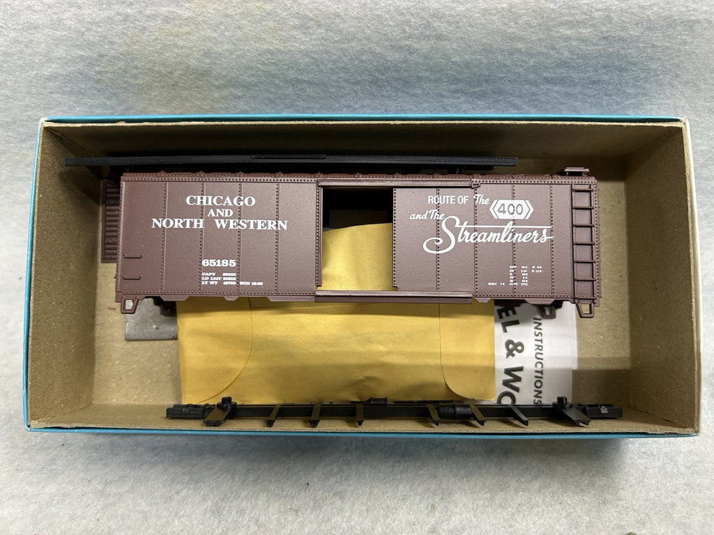Nice Athearn 40’ BoxReefer Cars Kits, HO (SPECIFY WHICH YOU WANT WHEN ORDERING)
