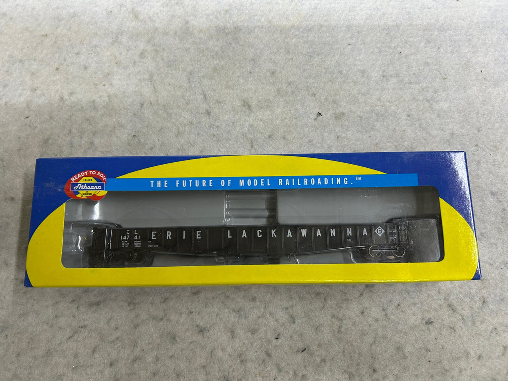 Beautiful Athearn RTR 85’ Gondolas, Mixed Roads HO