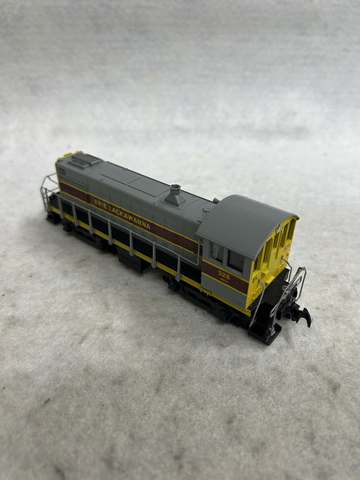 Nice Atlas Erie Lackawanna S-4 Switcher Loco HO
