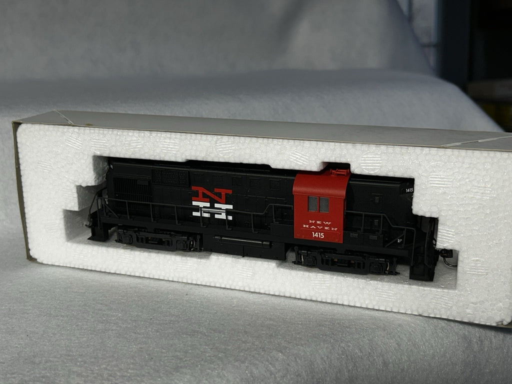 Beautiful Atlas Alco RS-11 New Haven RR Loco HO