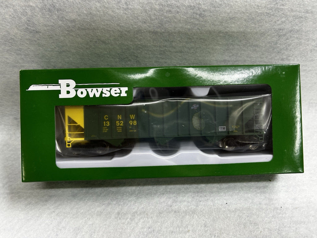 Nice Bowser Chicago Northwestern 100 Ton Hoppers HO( PRICE IS PER SINGLE CAR)
