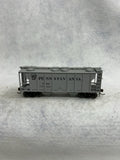Nice Atlas Pennsy 2-Bay Covered Hopper Cars HO
